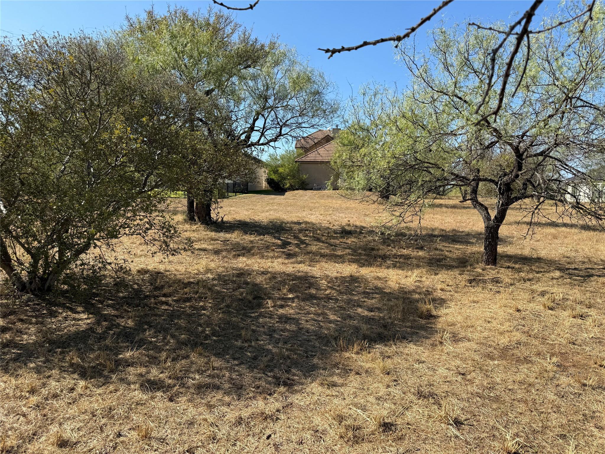 2324 Fault Line DR