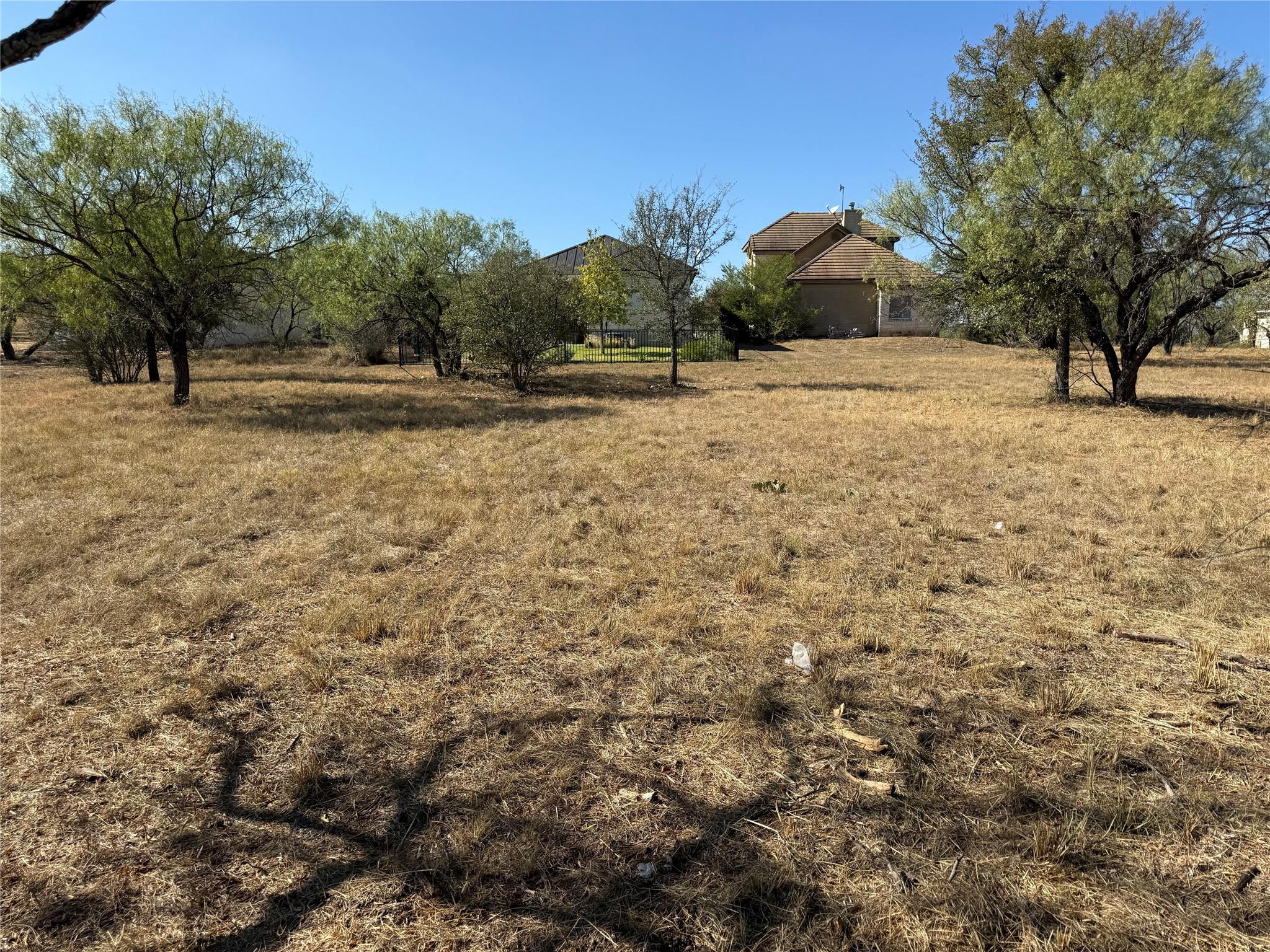 2324 Fault Line DR