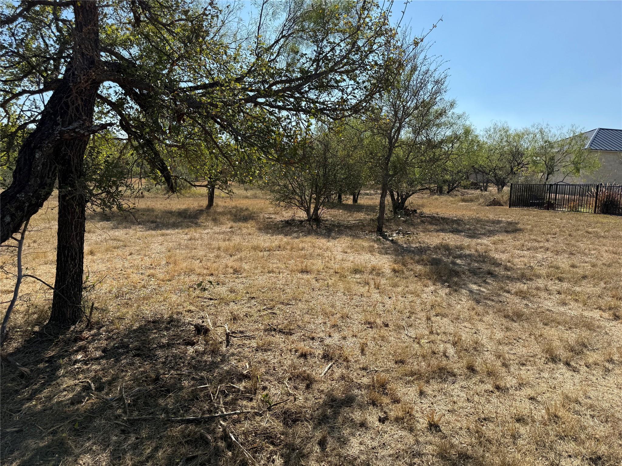 2324 Fault Line DR