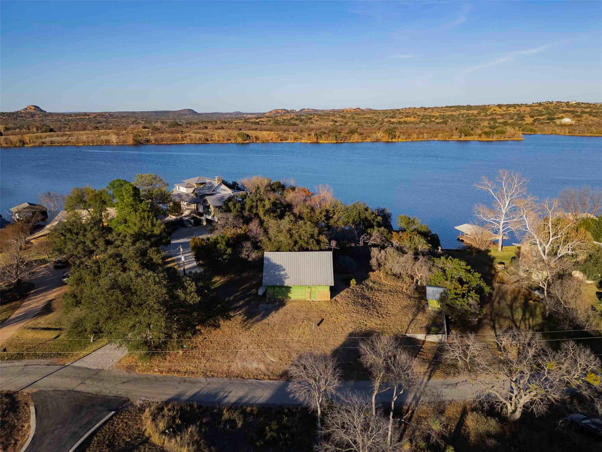 185 Roadrunner LN