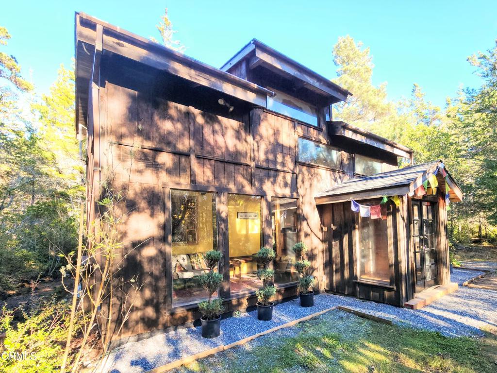 31401 Albion Ridge Road