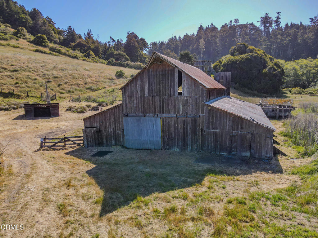 42000 Mountain View Road