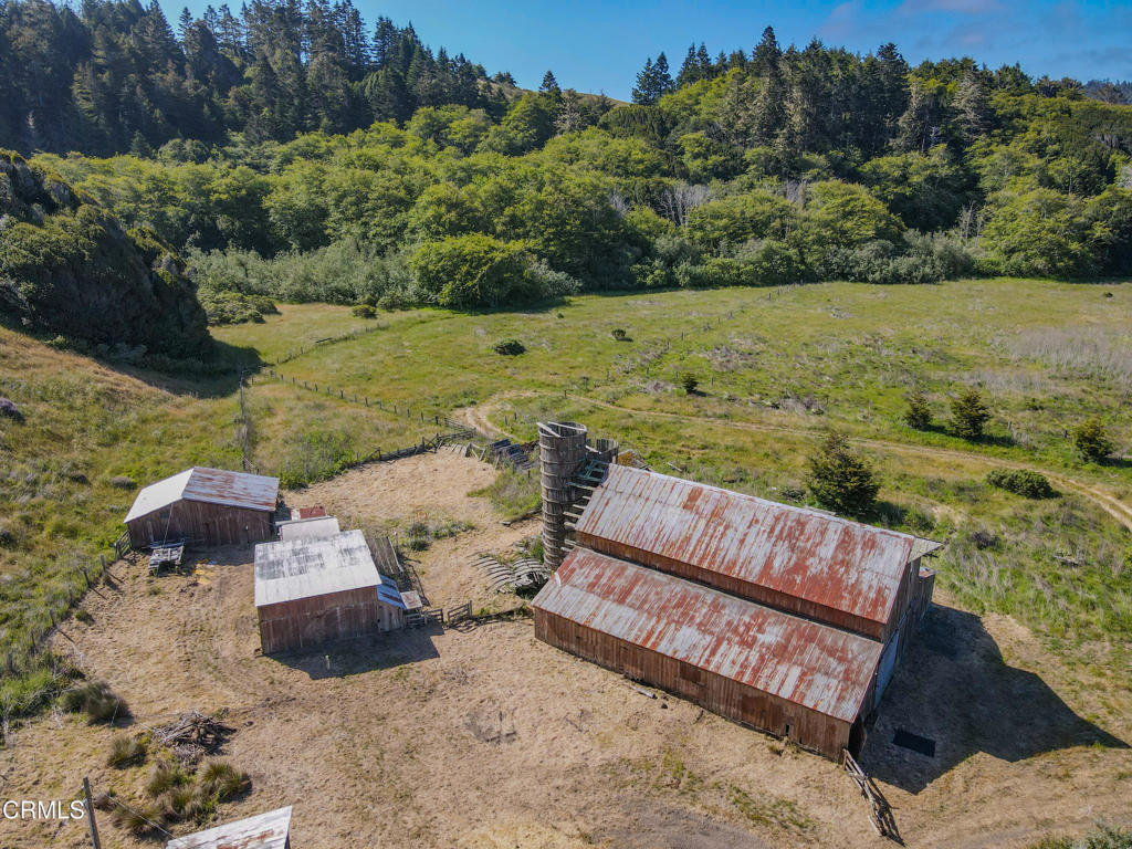 42000 Mountain View Road