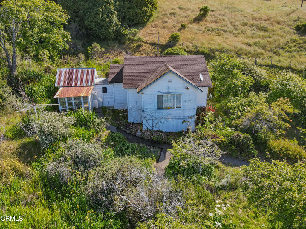 42000 Mountain View Road
