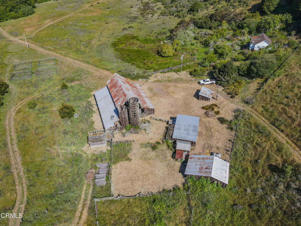 42000 Mountain View Road