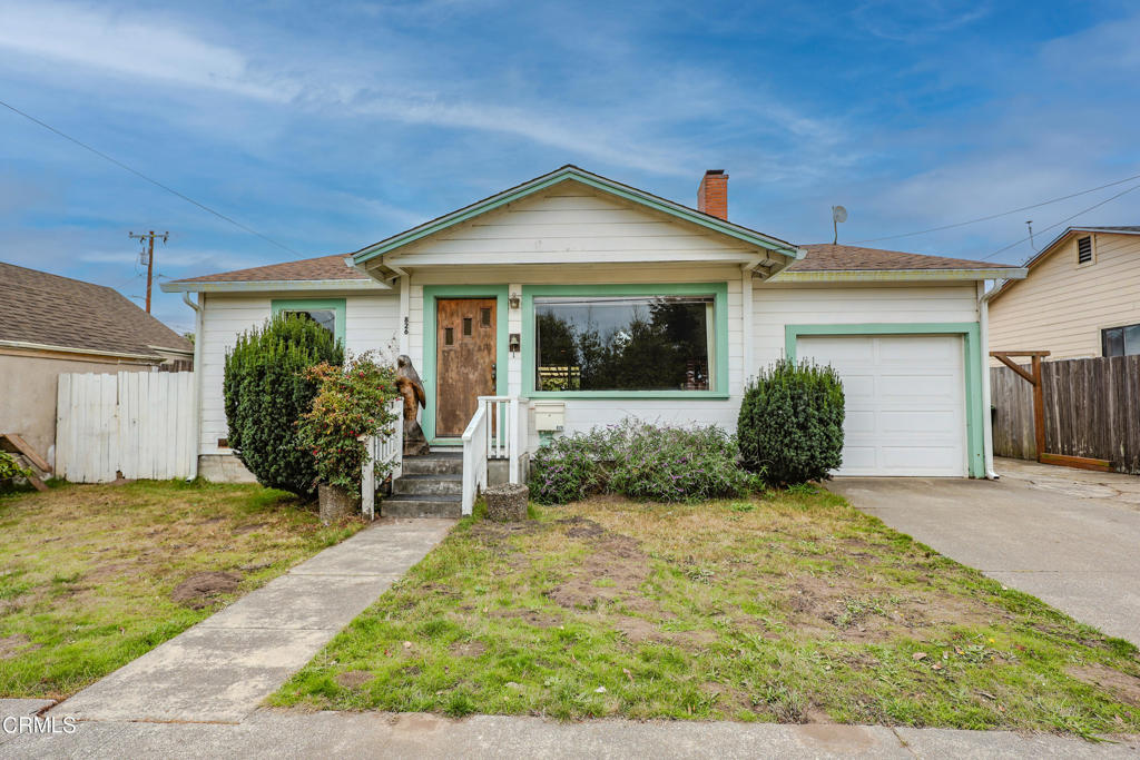 826 Cedar Street
