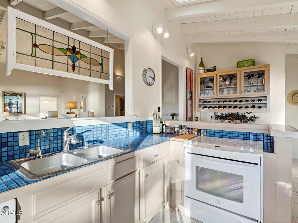 1101 Cameron Road