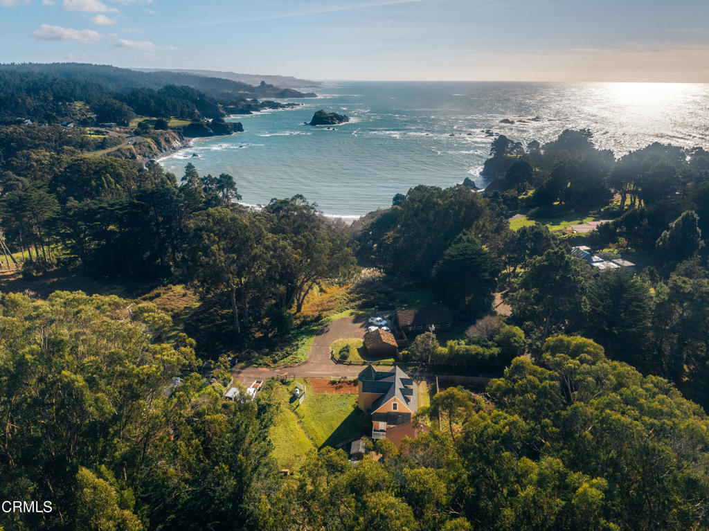 45180 Headlands Drive