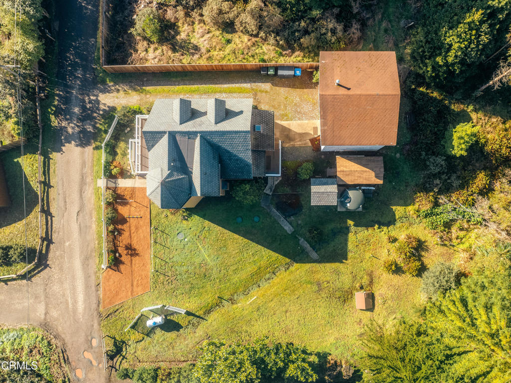45180 Headlands Drive