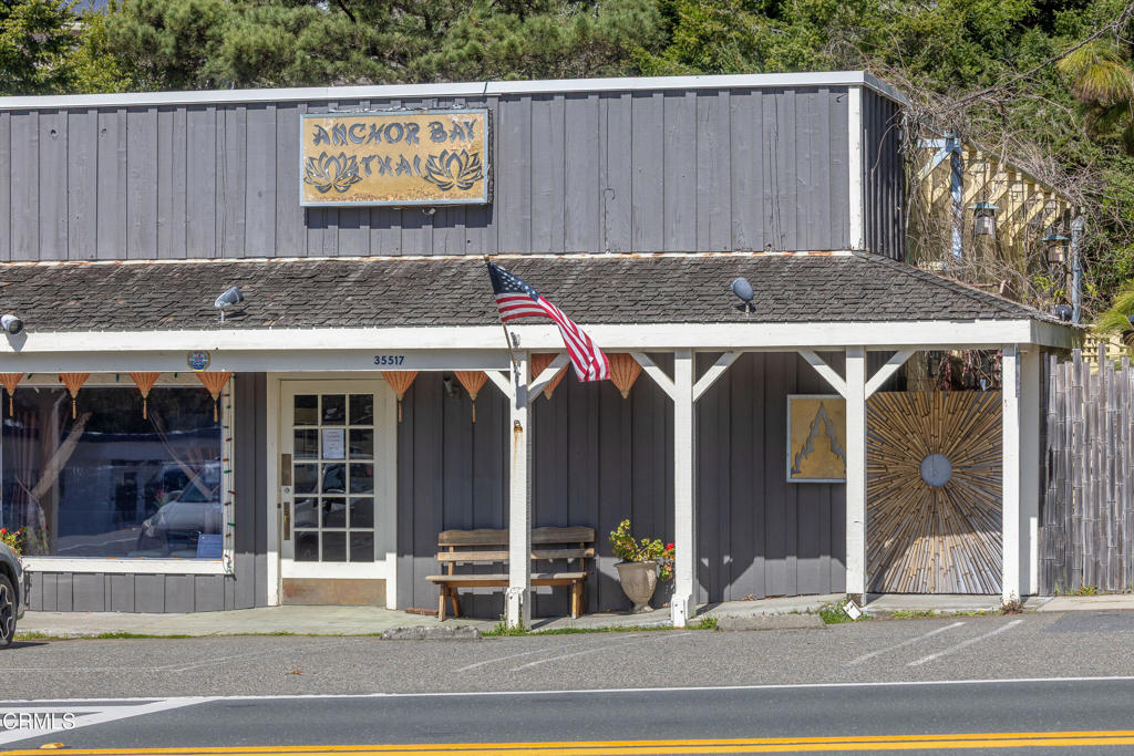 07-35500 S Highway 1