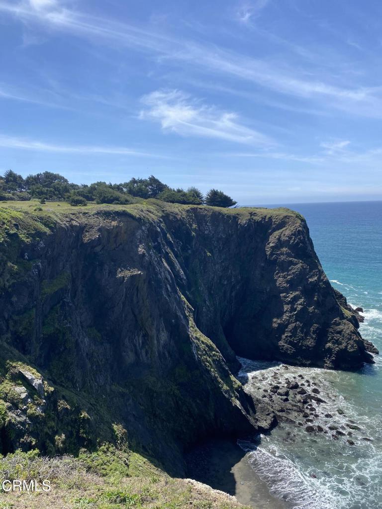 7560 Highway 1