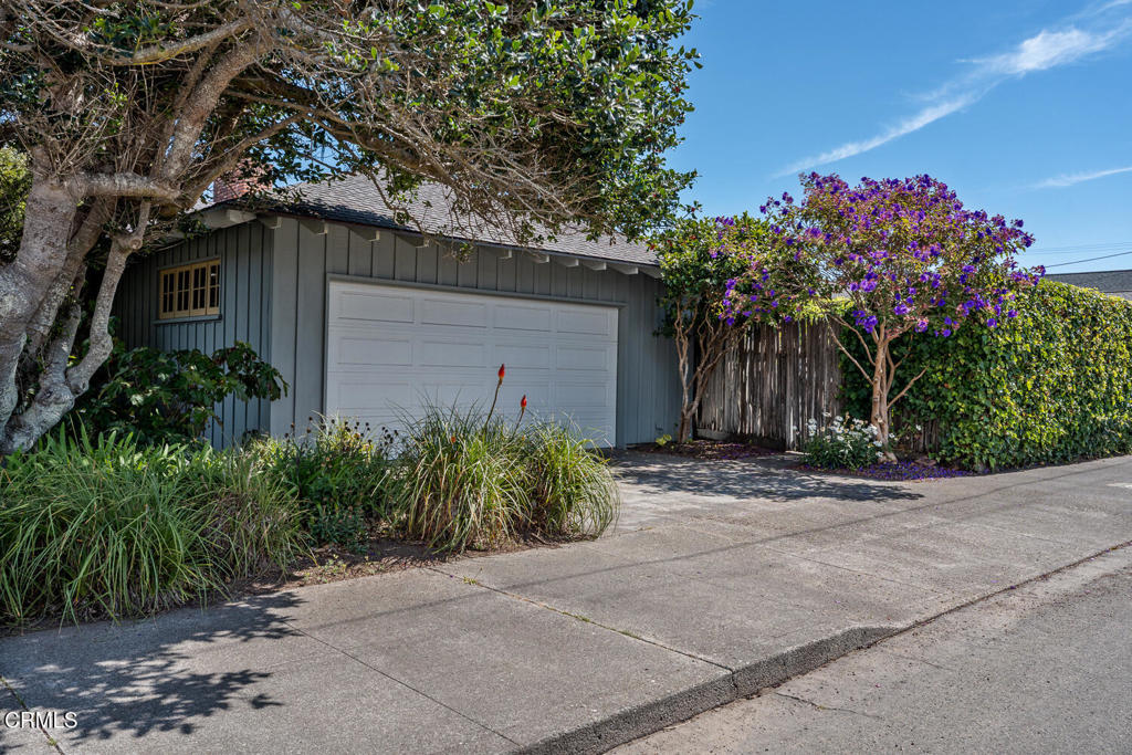 400 Winifred Street