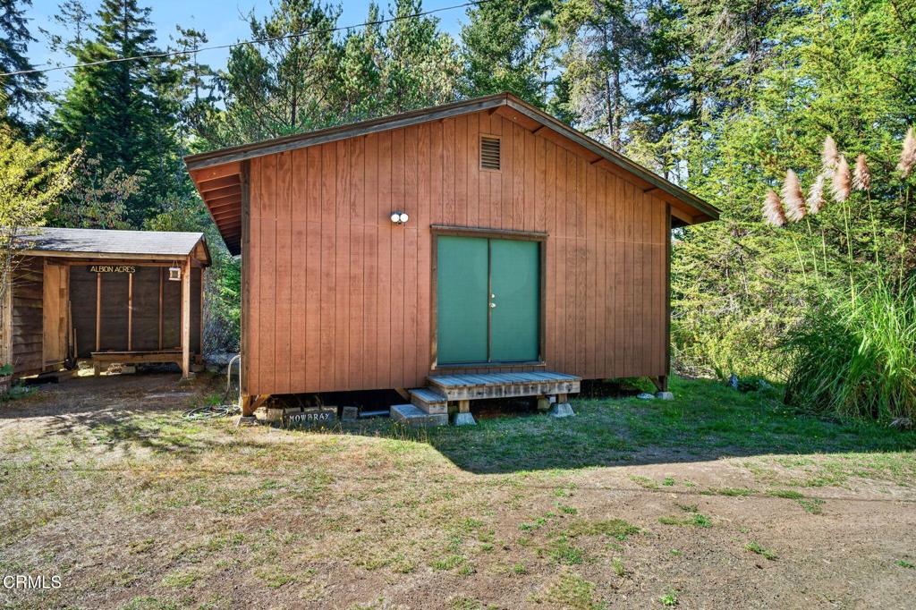 3000 Albion Ridge H Road
