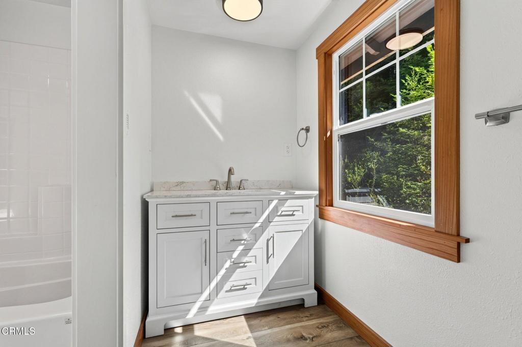 3000 Albion Ridge H Road