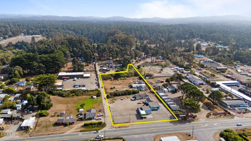 18781 N Highway 1