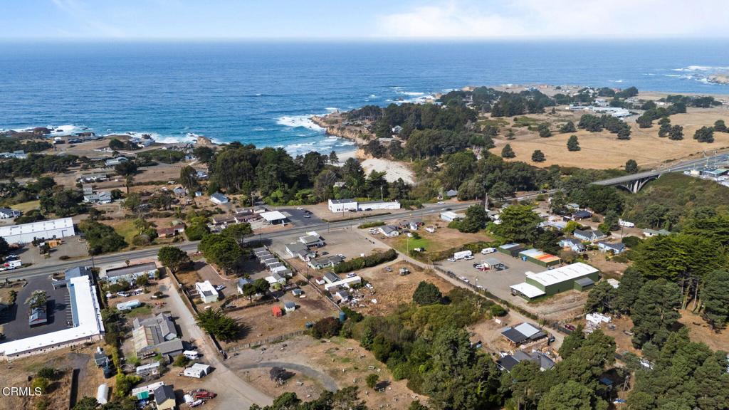 18781 N Highway 1