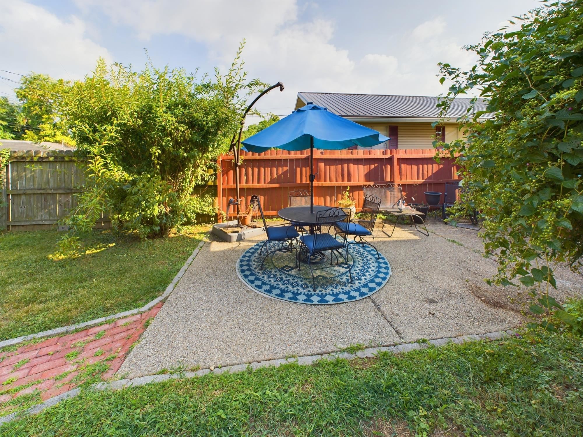 715 4th street west