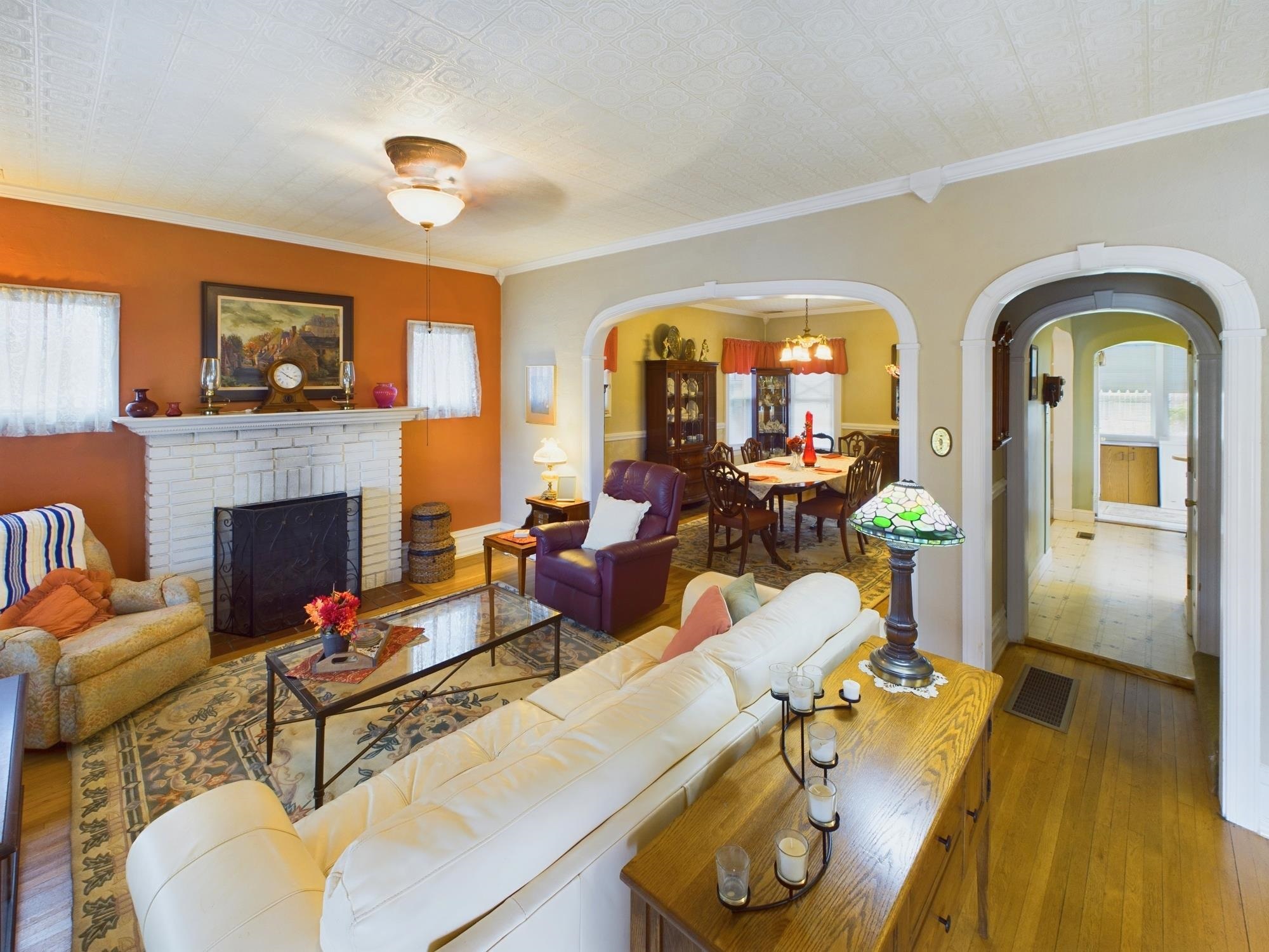 715 4th street west