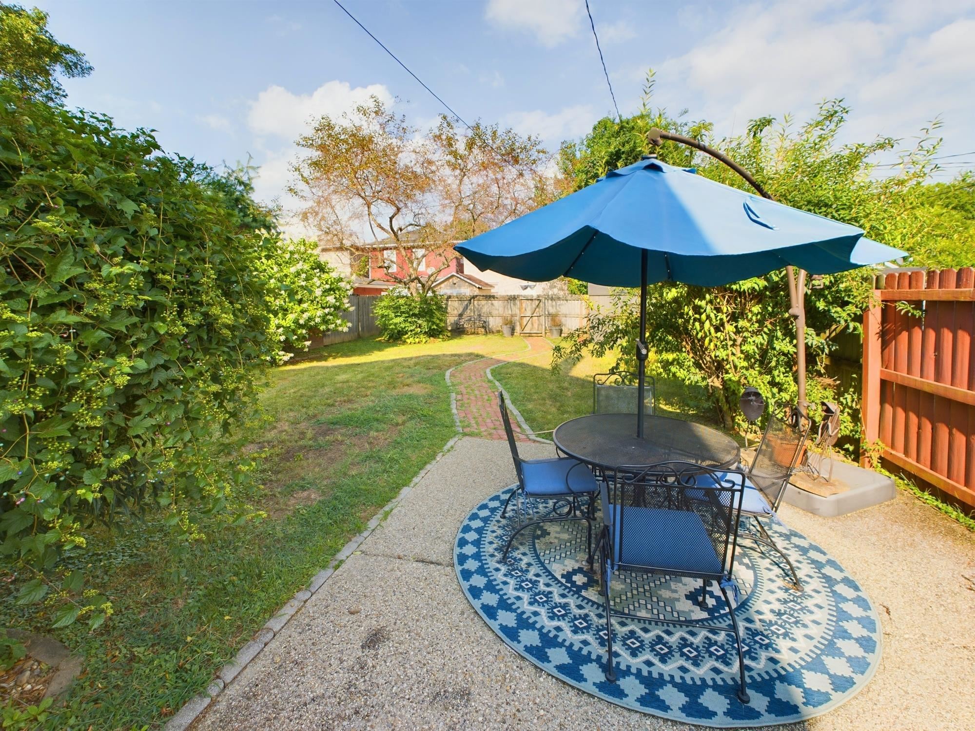715 4th street west