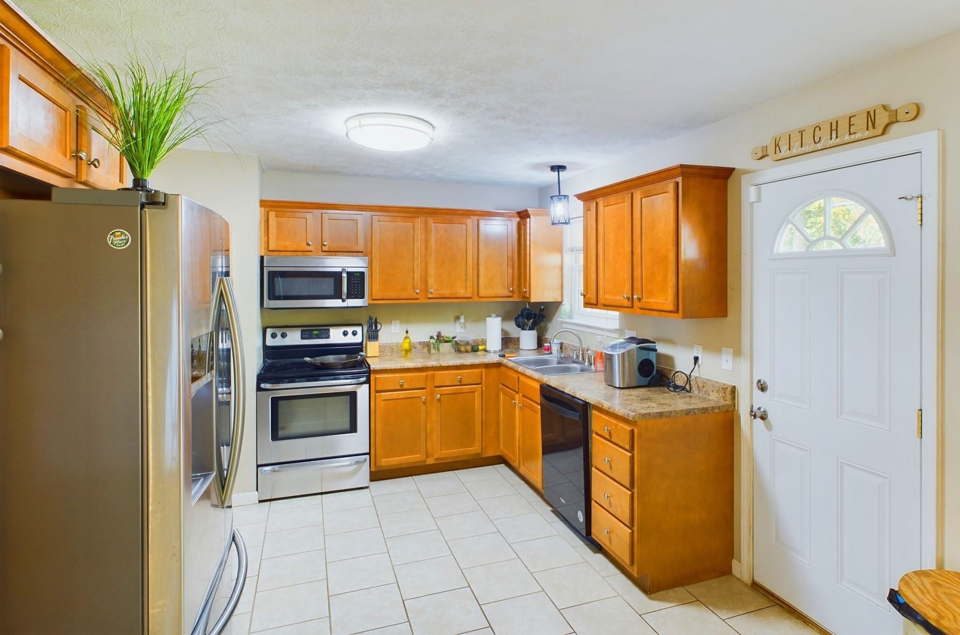 123 Iroquois Trail