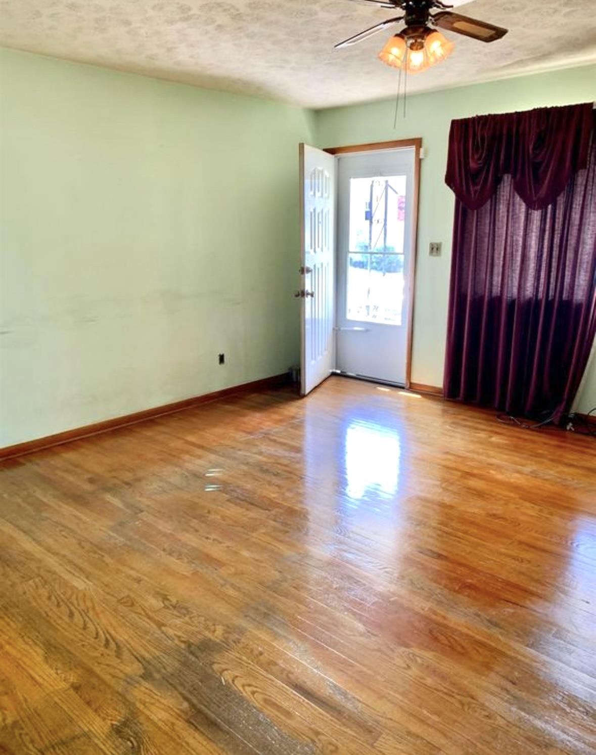 928 monroe ave