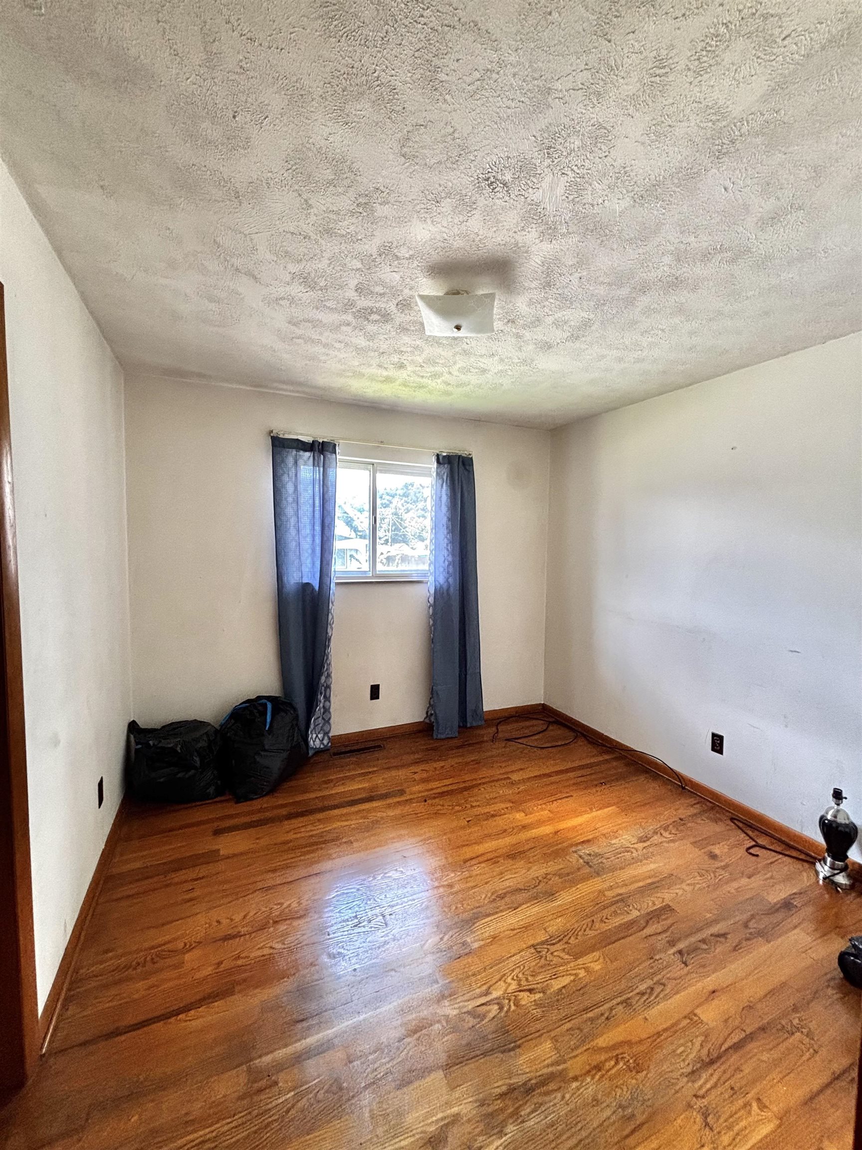 928 monroe ave