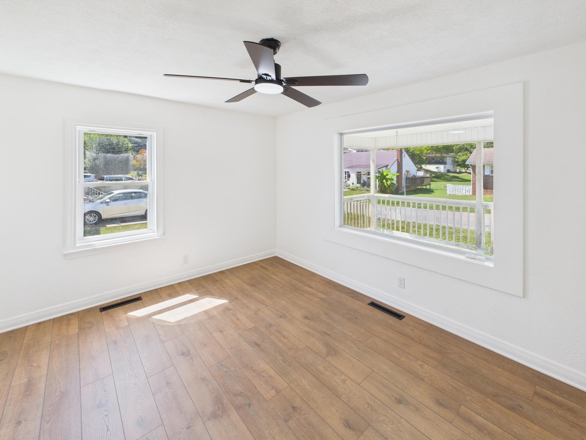 1653 Union Ave