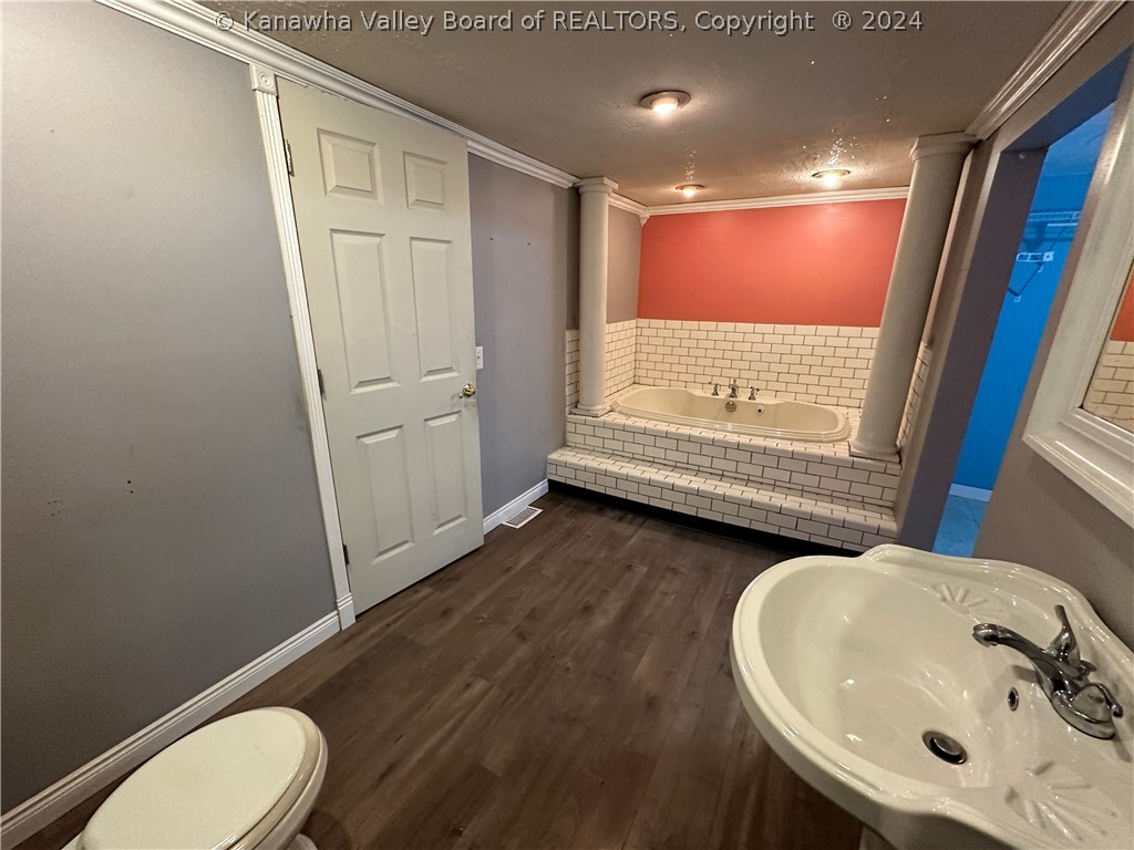 1307 Turtle Creek Road