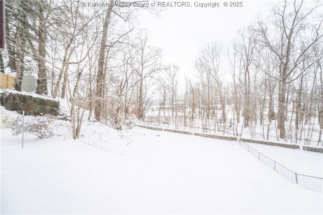 2728 Kanawha Terrace