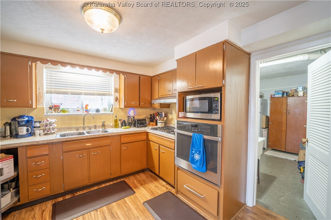 2728 Kanawha Terrace