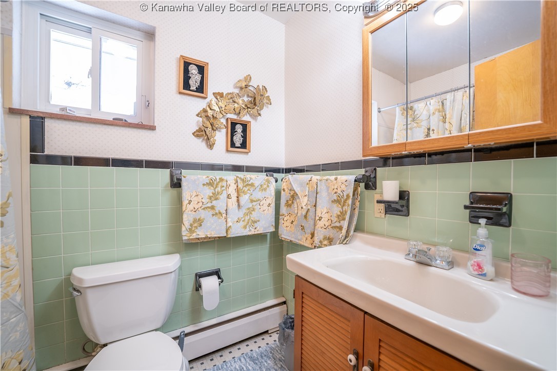 2728 Kanawha Terrace