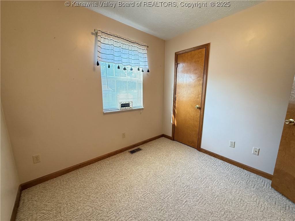 433 Kingswood Drive