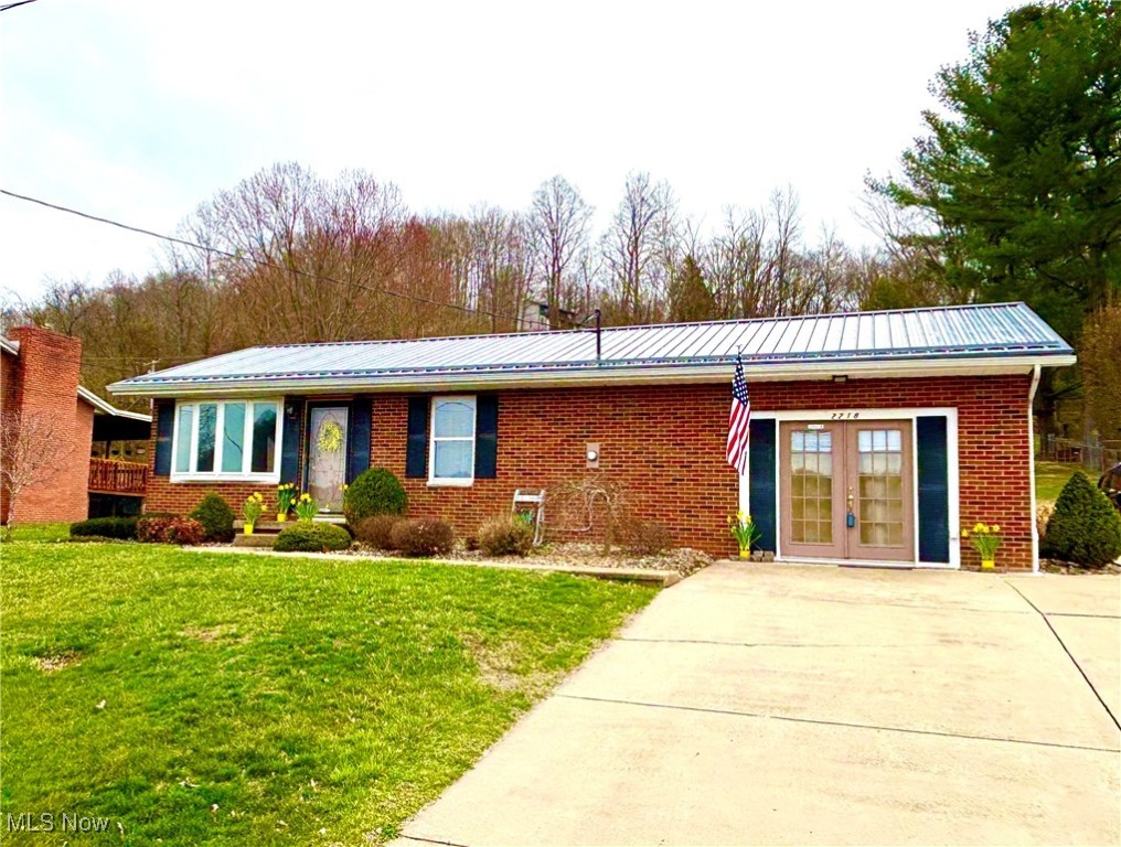 2218 Lindy Circle