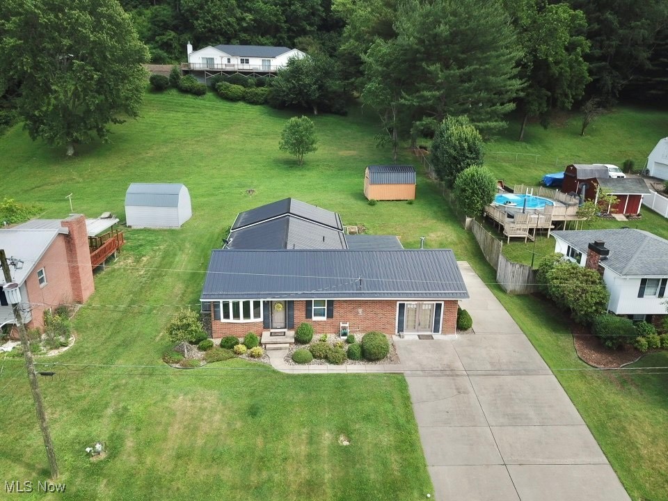 2218 Lindy Circle
