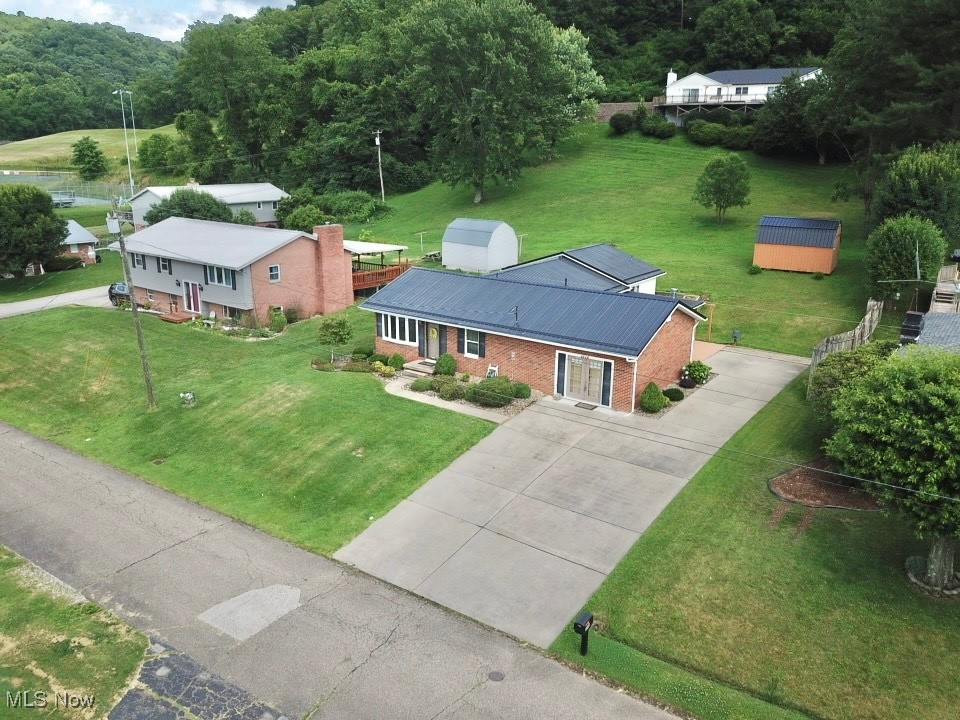 2218 Lindy Circle
