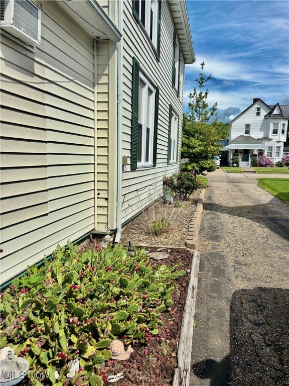805 4th Street