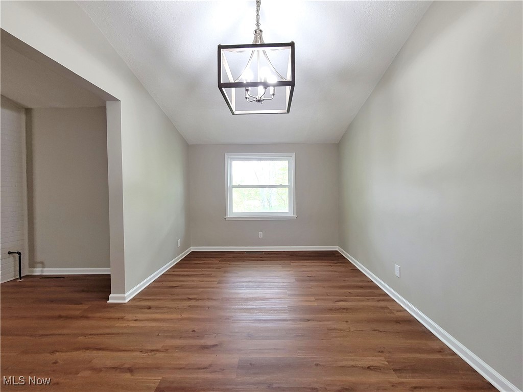 8 Fox Hill Drive