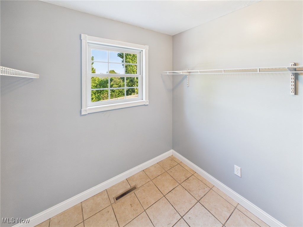 95 Falcon Heights Road