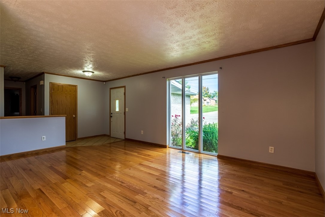 2404 Mount Vernon Circle