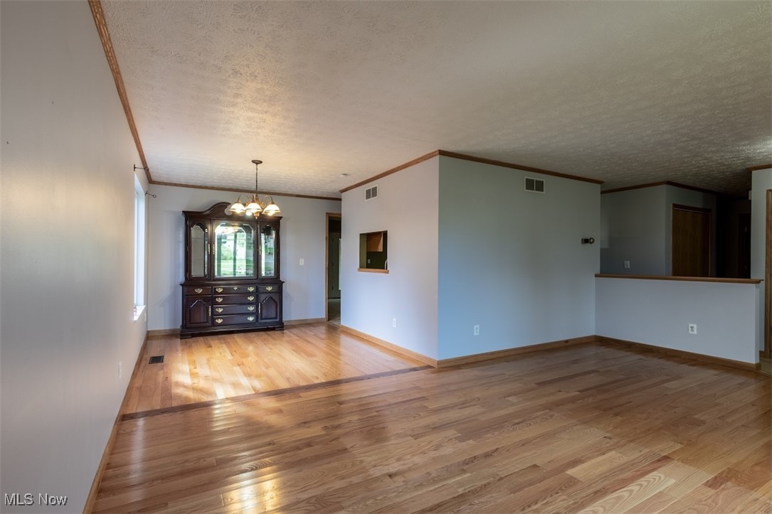 2404 Mount Vernon Circle
