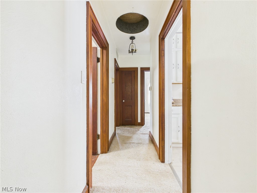 806 Elder Street
