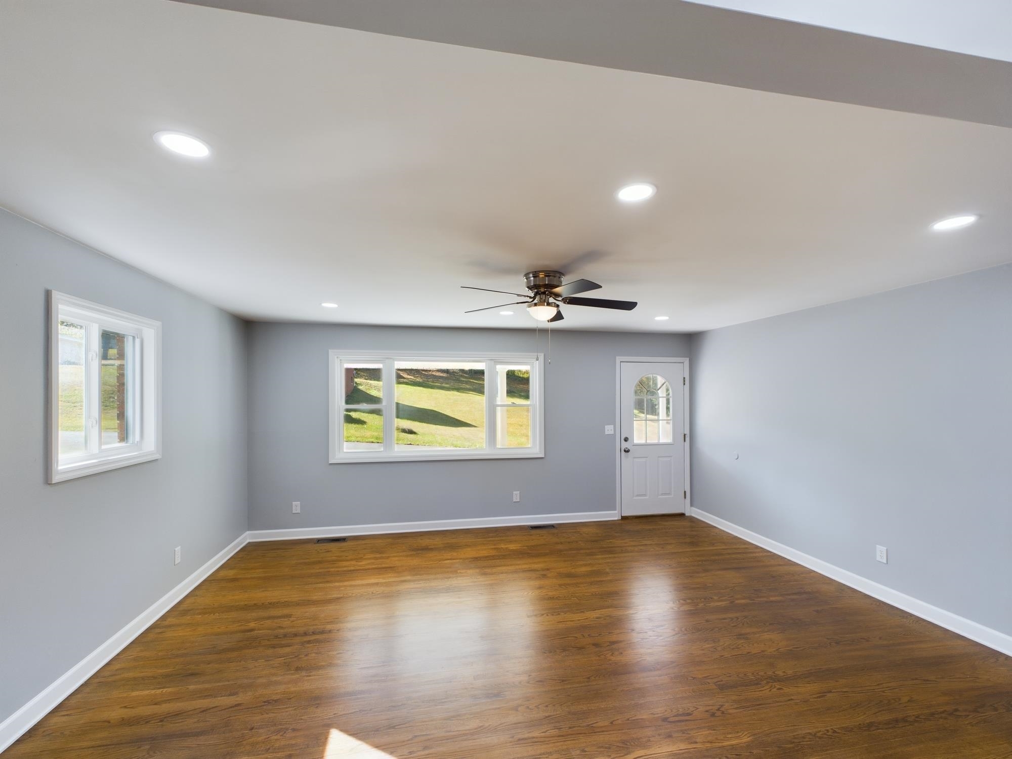 2823 Northview Road