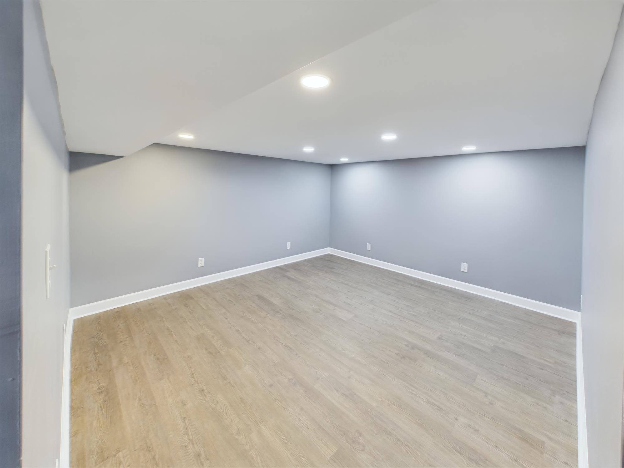 2823 Northview Road