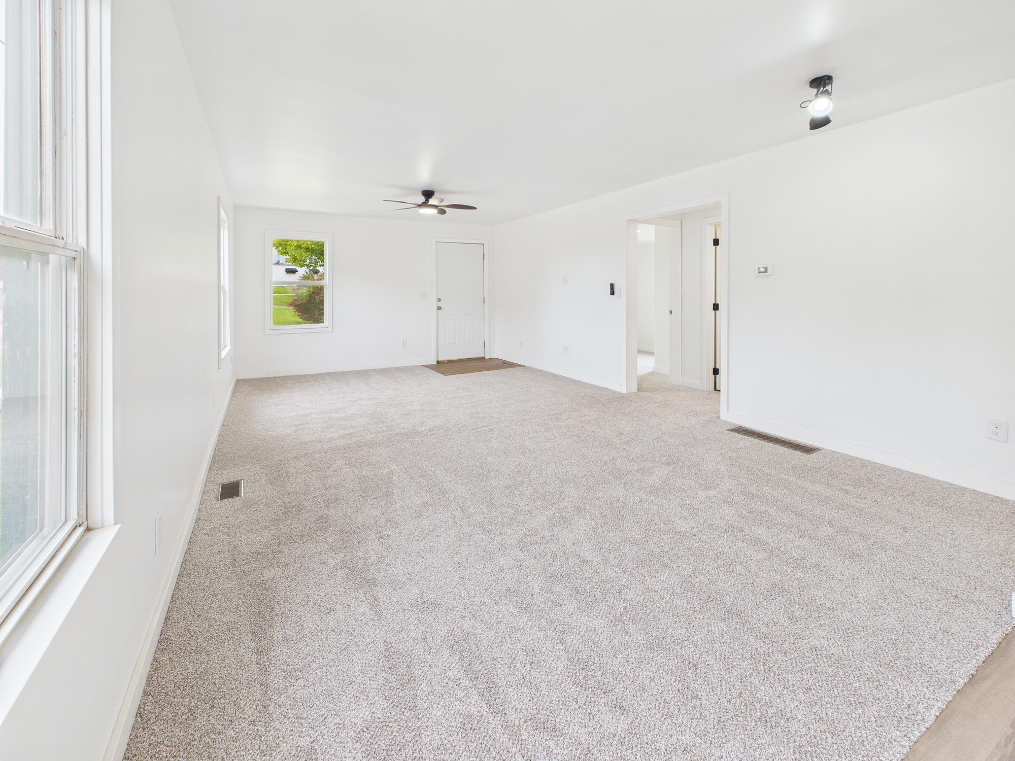 201 Ridge Street Common