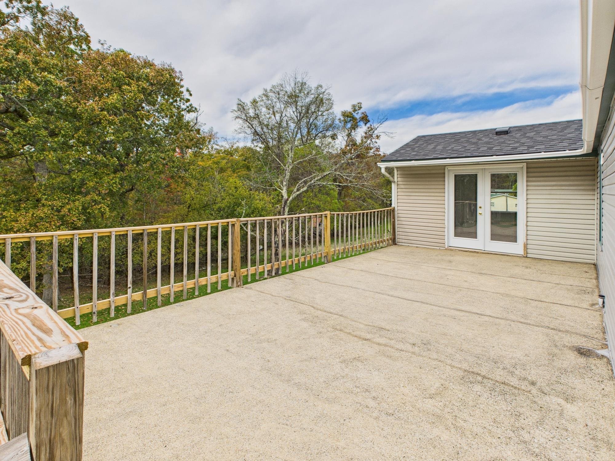 201 Ridge Street Common