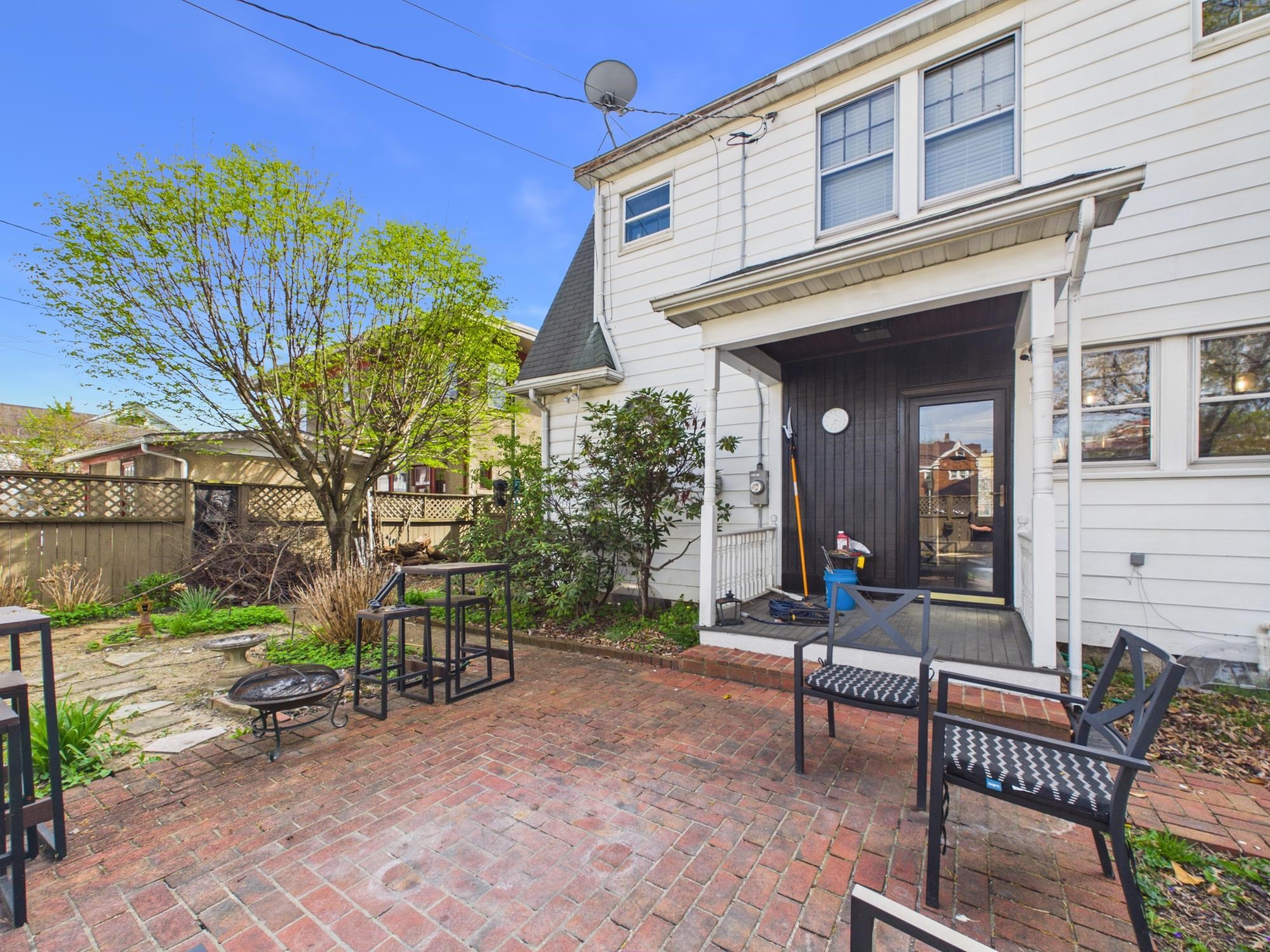 1417 Lexington Avenue