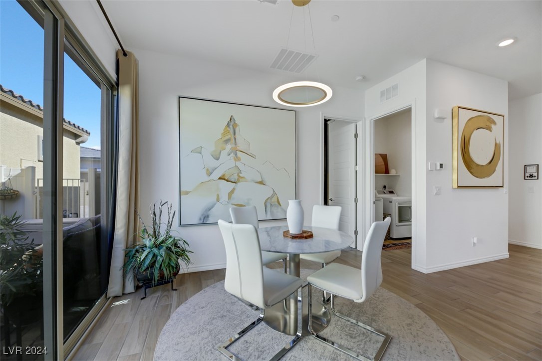 747 Armstrong Hills Street