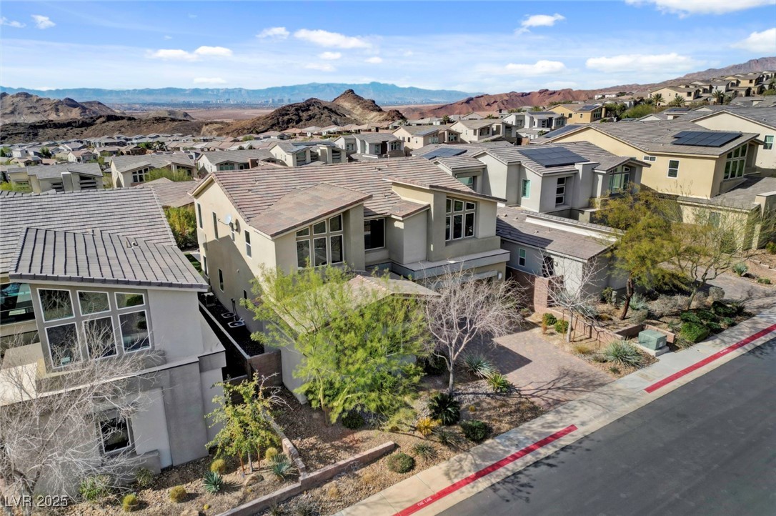 3 Hilltop Crest Street