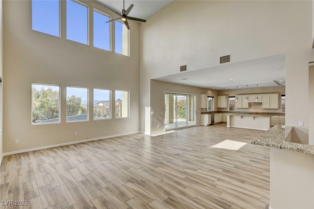 3 Hilltop Crest Street