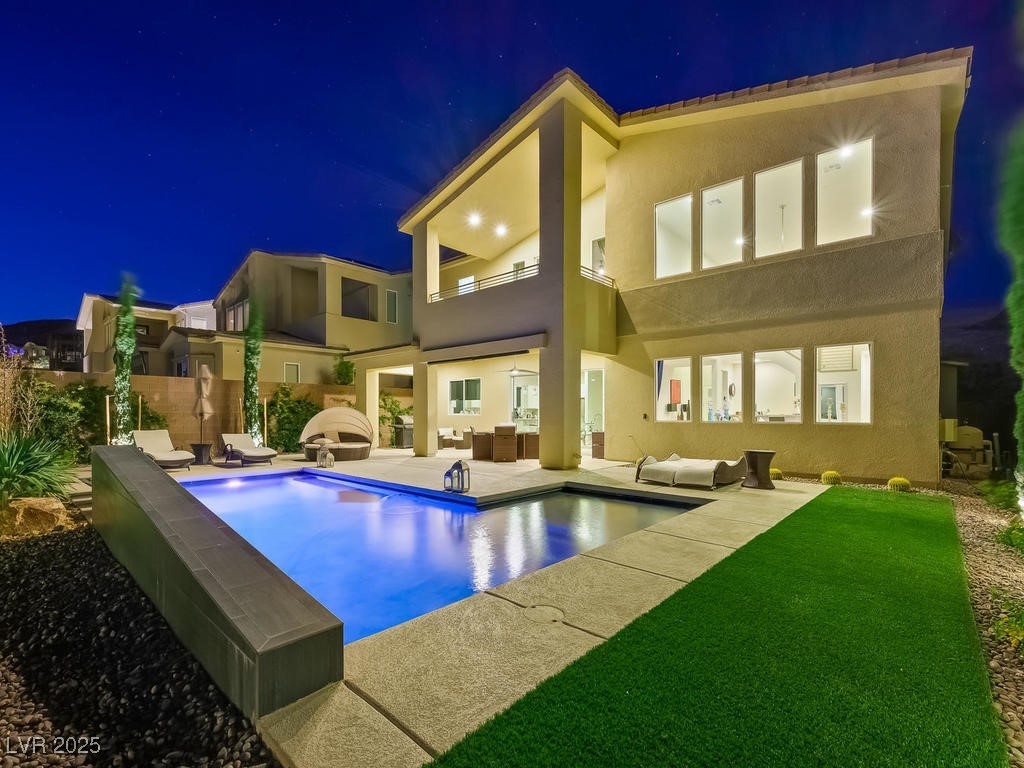 3 Hilltop Crest Street